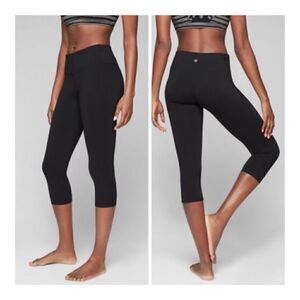 Athleta High Rise Chaturanga Capri Tight